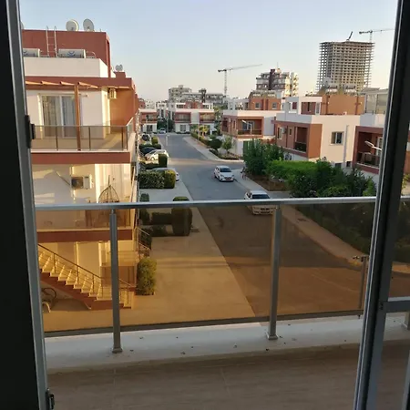 Long Iskele Royal Sun דירה *